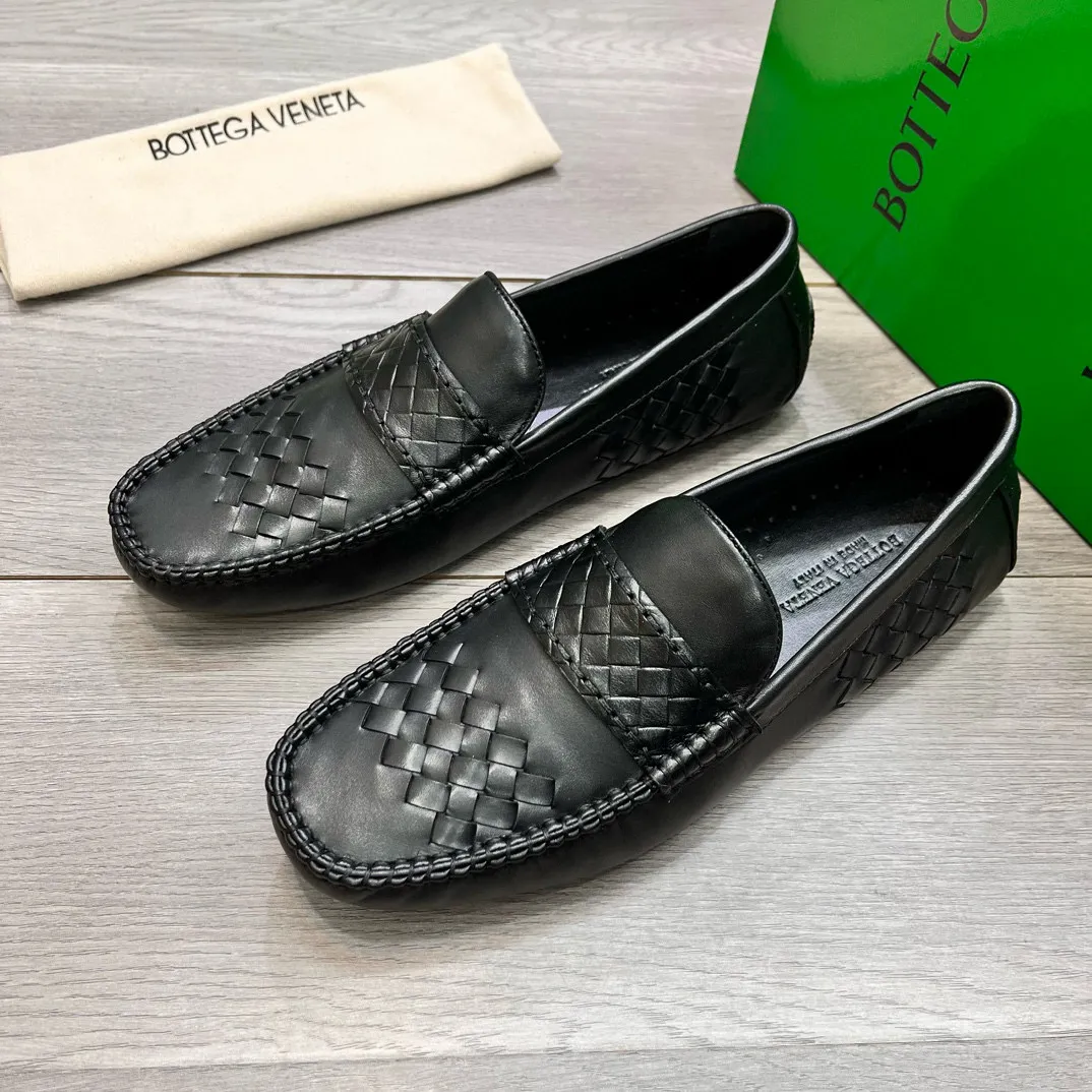 Factory price: 400💰BV new men's shoes original replica👉👉High-end men's casual beanie shoes/💞driving shoes! 🔊Upper imported cowhide woven, ☑️Sheepskin lining, one-step design, light and smart ☮☮Suitable for all kinds of travel, exclusive new style, real shot, size 38-44, (45 can be customized)